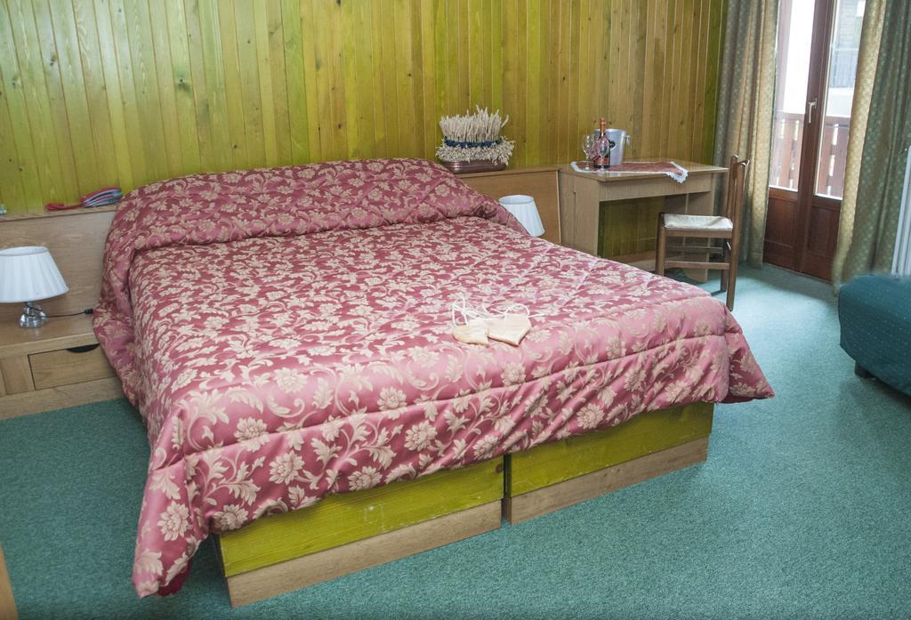 Hotel Vallee De Когне Стая снимка