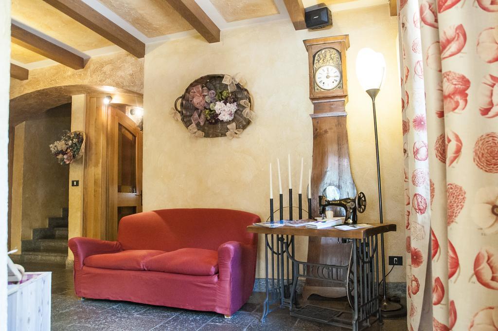 Hotel Vallee De Когне Екстериор снимка